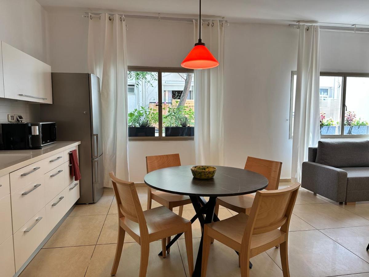 Roza Apartment Τελ Αβίβ Εξωτερικό φωτογραφία